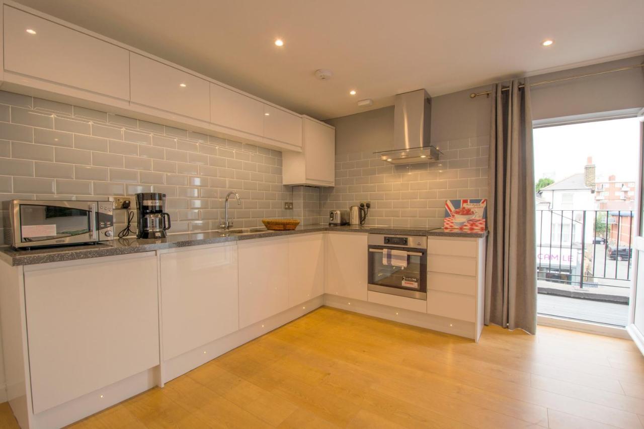 London Deluxe Apartments Mitcham Eksteriør bilde