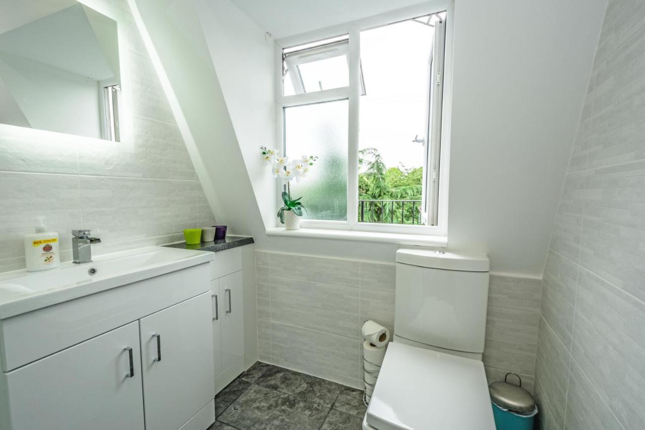 London Deluxe Apartments Mitcham Eksteriør bilde